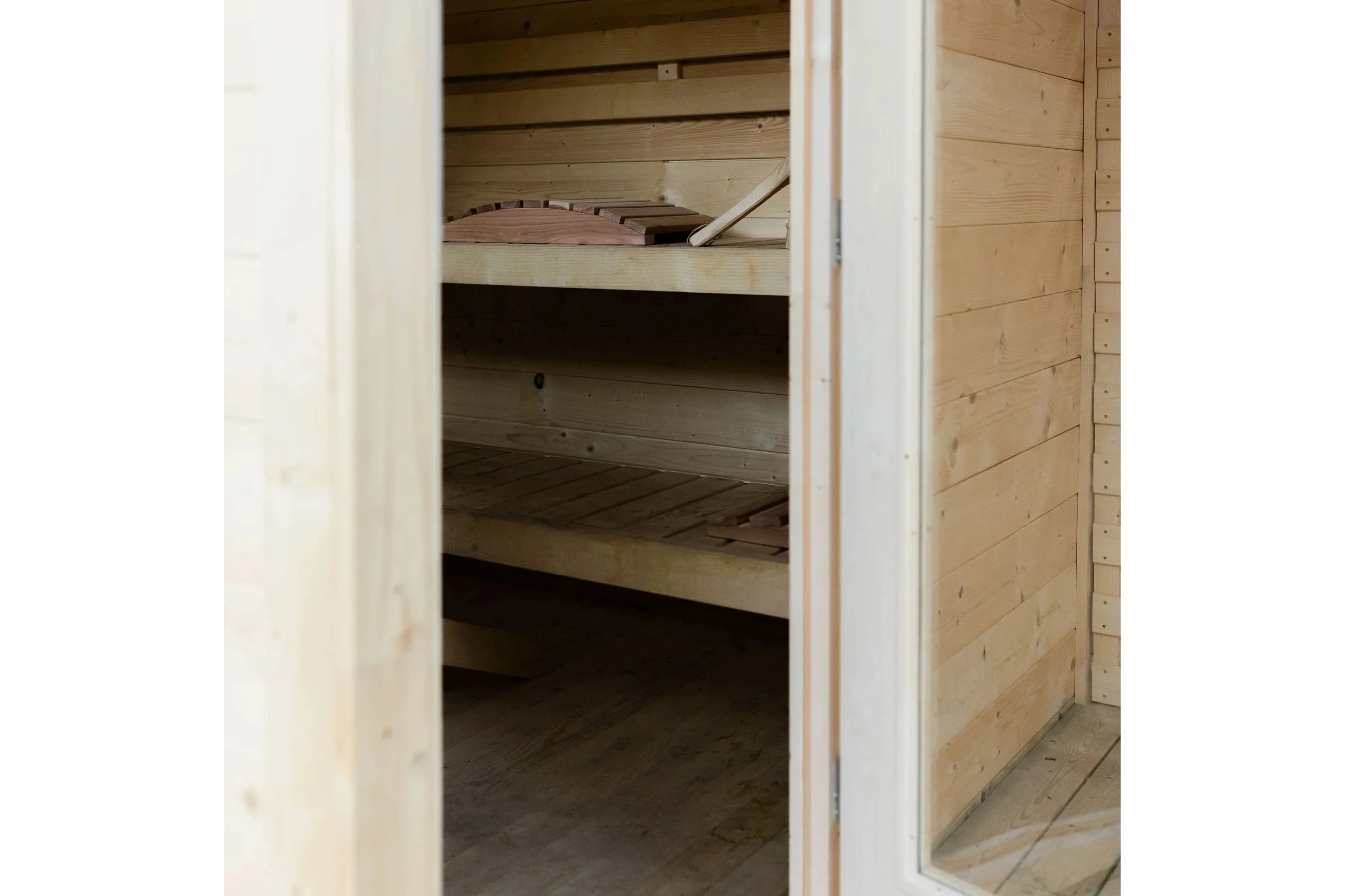 Almost Heaven 3-6 Person Timberline Outdoor Sauna (Heritage Collection) - Image 6