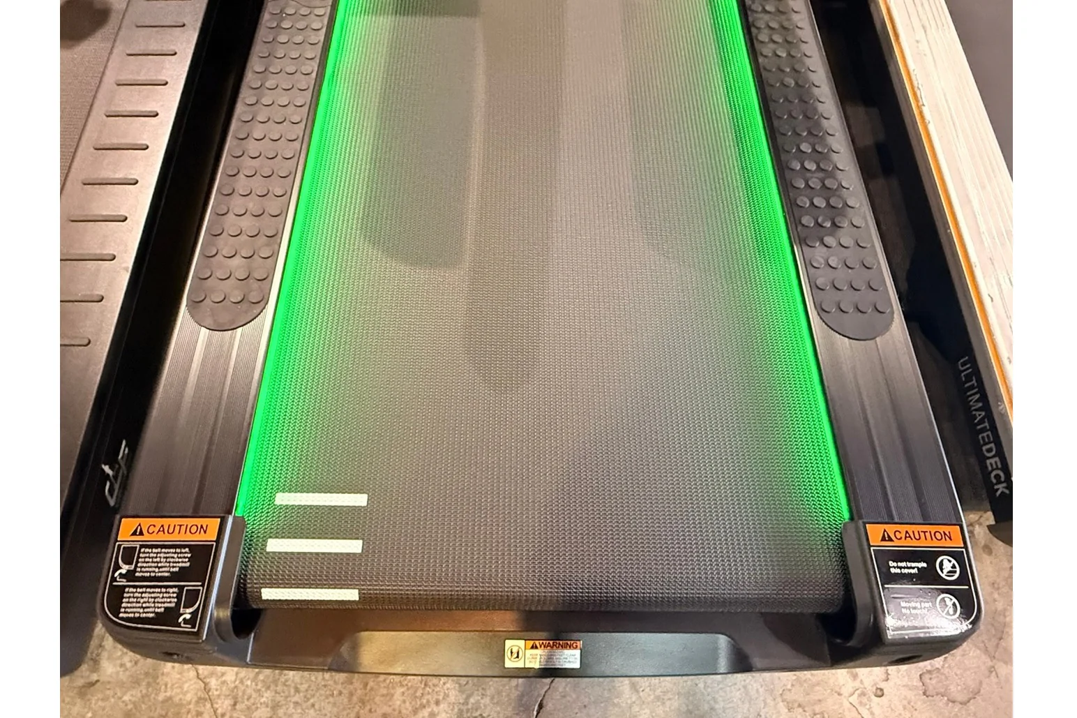 California Fitness Malibu 8.5 Treadmill - Image 6