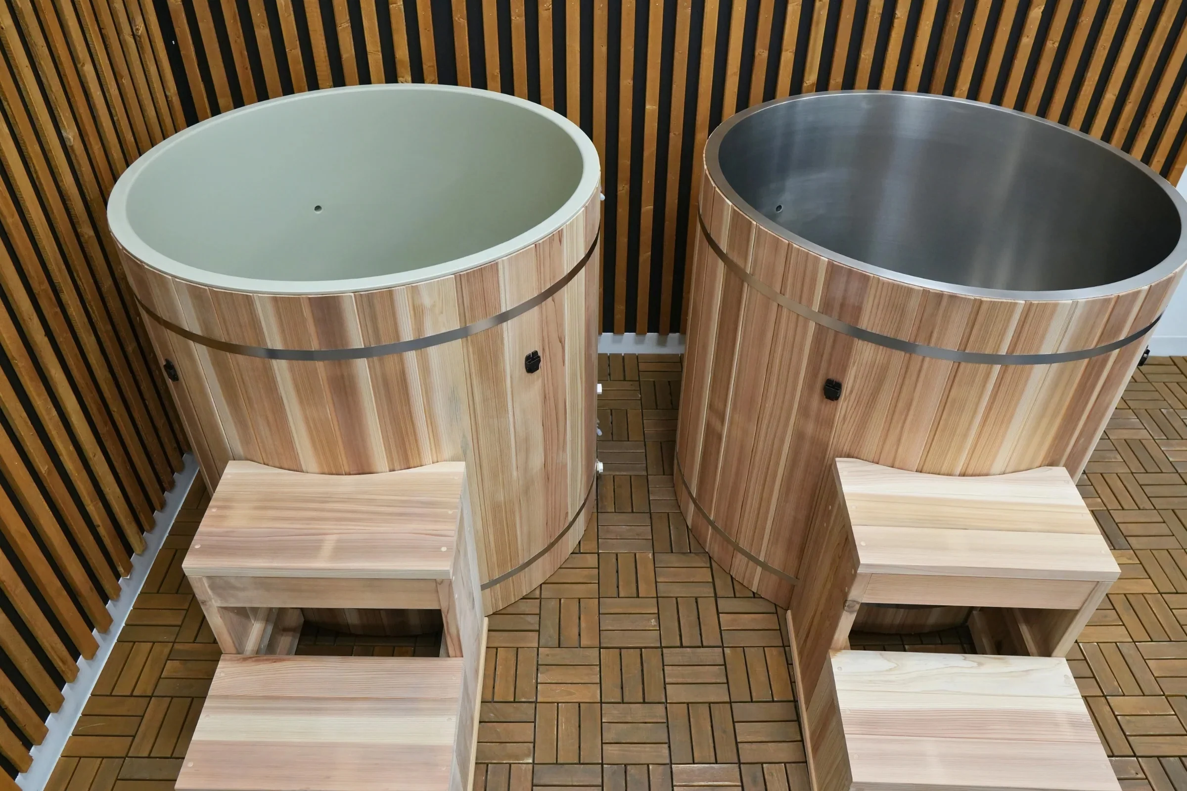 Dynamic Cold Therapy Pacific Cedar Barrel Cold Plunge (304) - Image 11