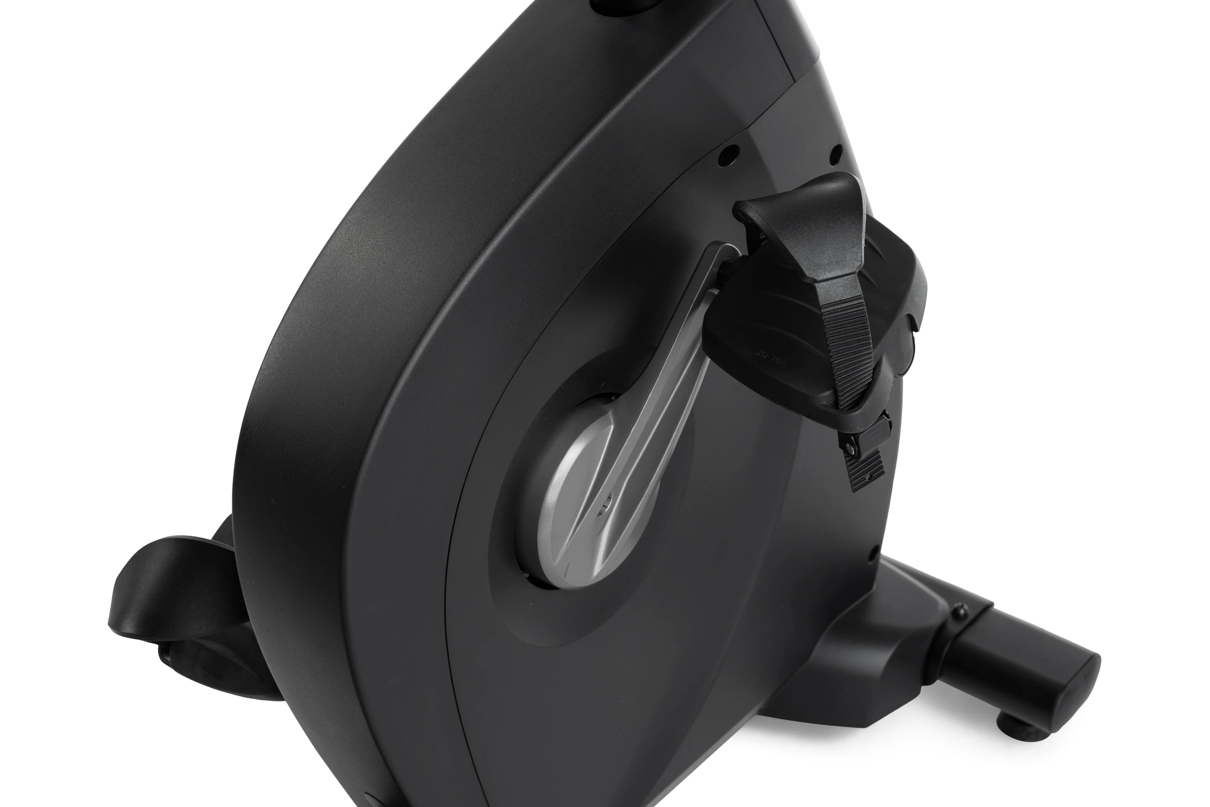 Freemotion r10.9b Recumbent Exercise Bike - Image 6