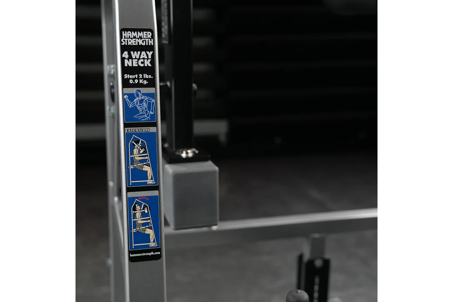Hammer Strength Plate-Loaded 4 Way Neck - Image 17