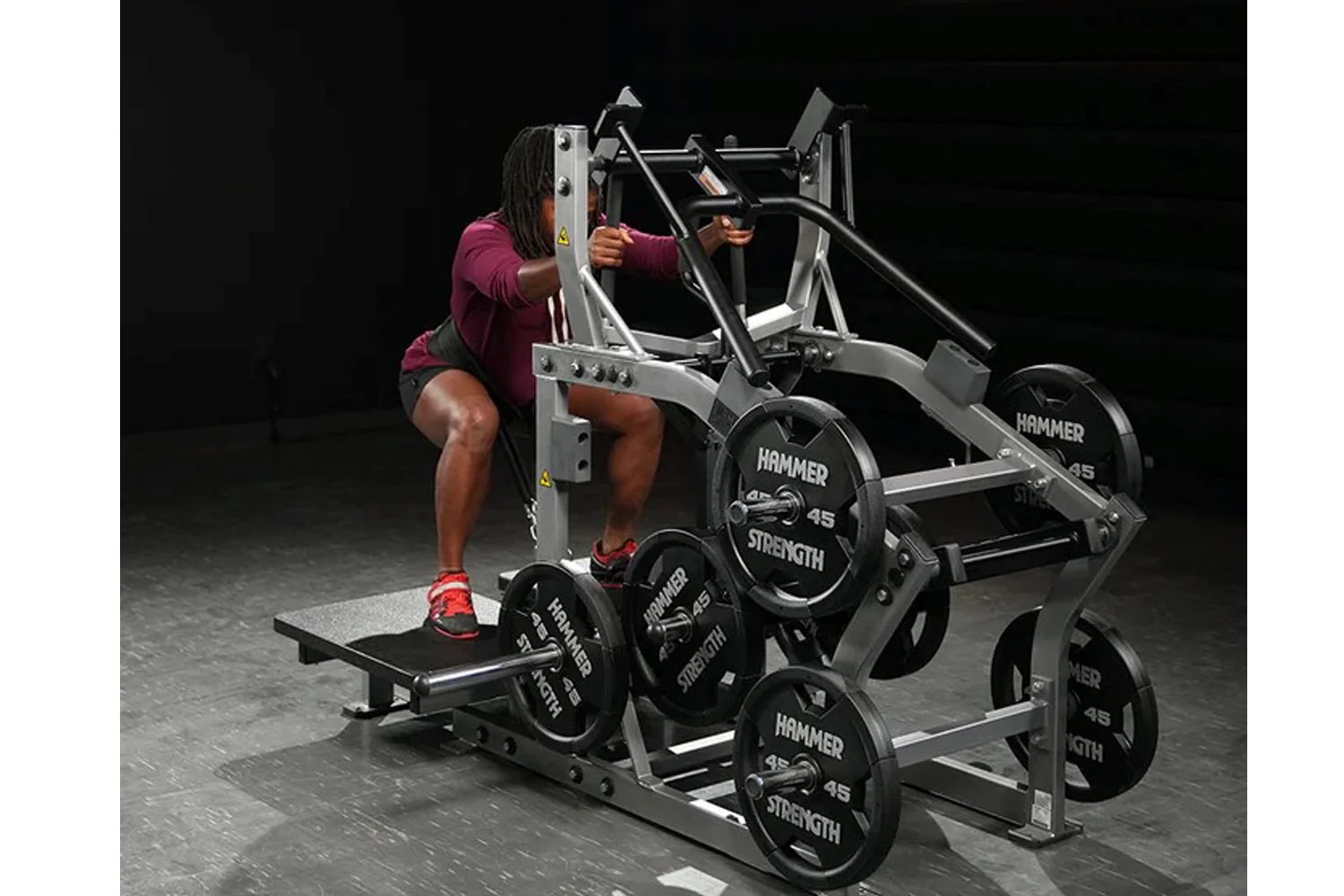 Hammer Strength Plate-Loaded Belt Squat Machine - Image 8