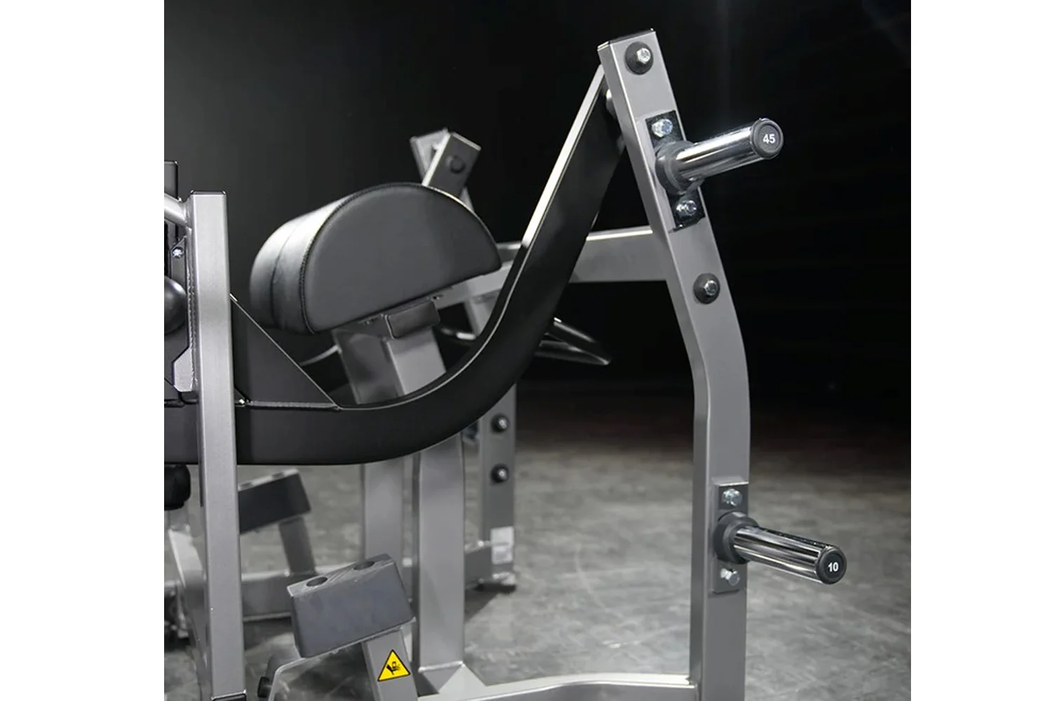 Hammer Strength Plate-Loaded Glute Drive - Image 17