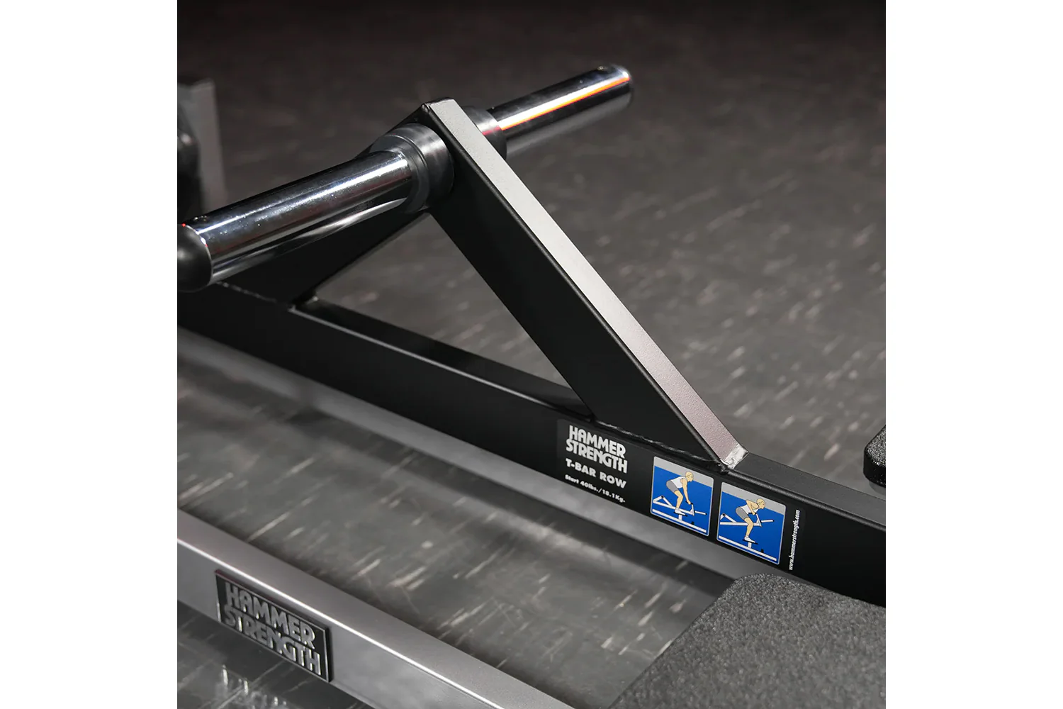 Hammer Strength Plate-Loaded T-Bar Row - Image 15