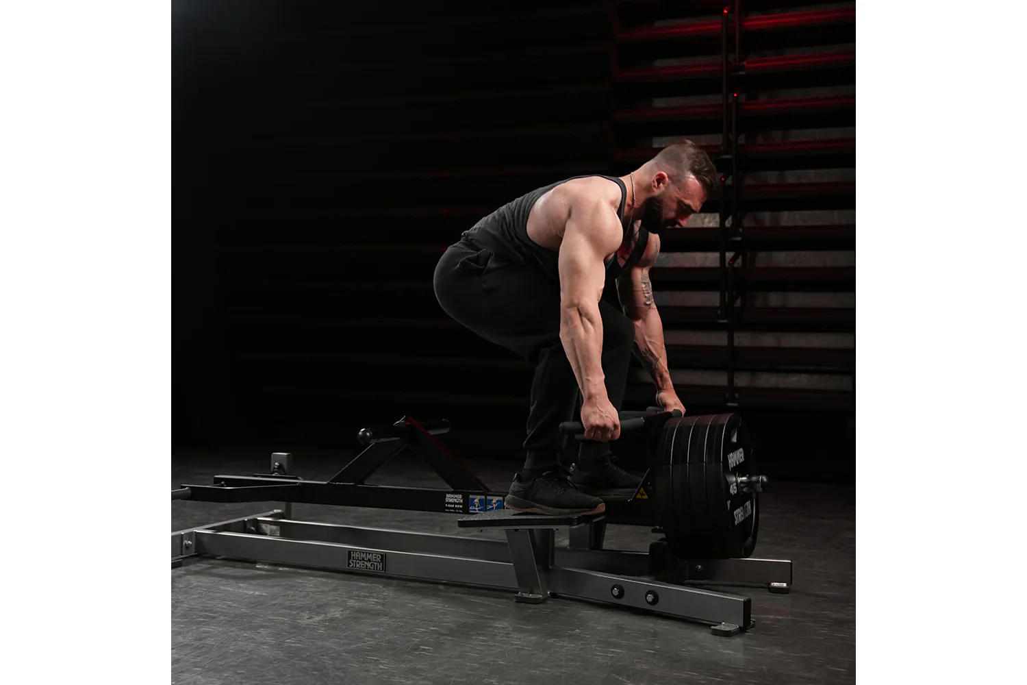Hammer Strength Plate-Loaded T-Bar Row - Image 4