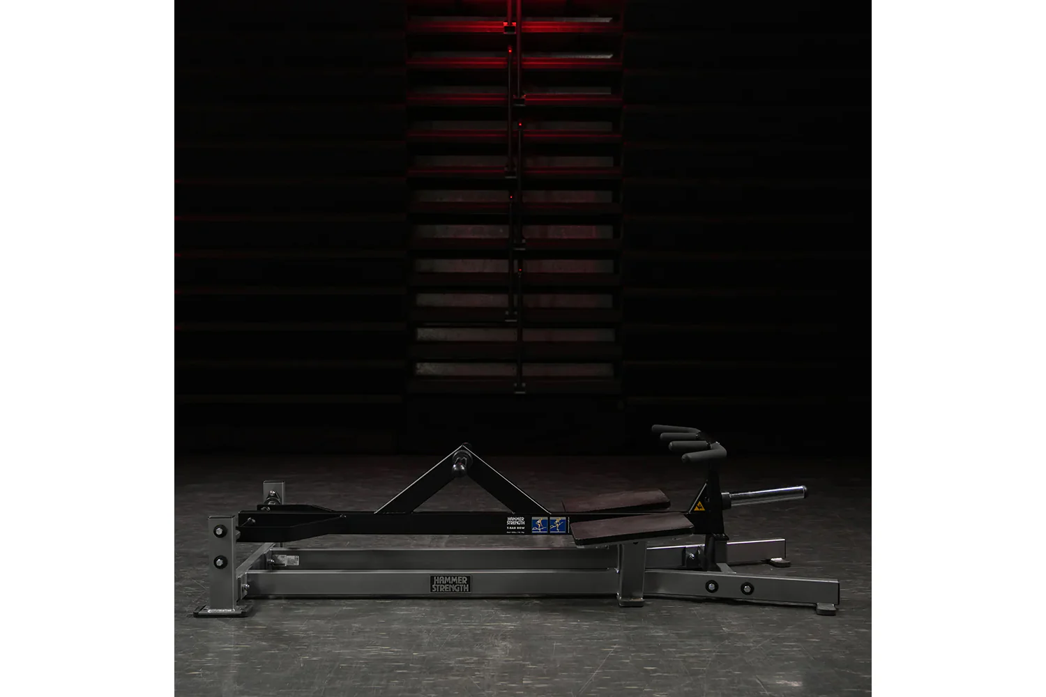 Hammer Strength Plate-Loaded T-Bar Row - Image 8