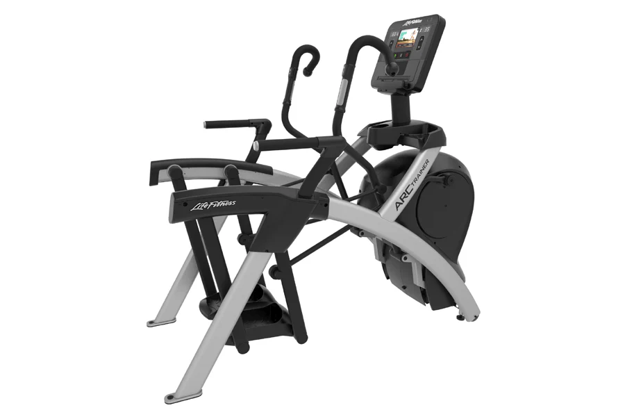 Life Fitness Club Series + Total Body Arc Trainer Elliptical - Image 3