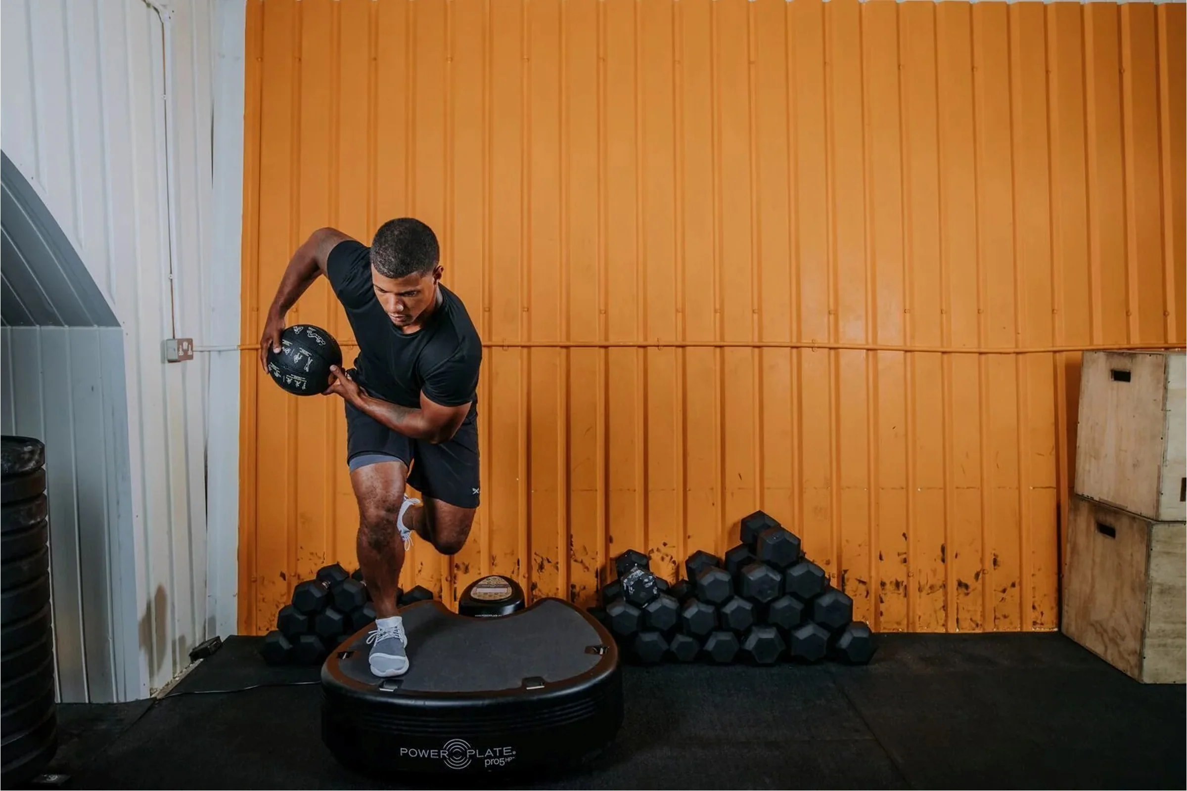 Power Plate Pro5HP Full Body Vibration Trainers - Image 3