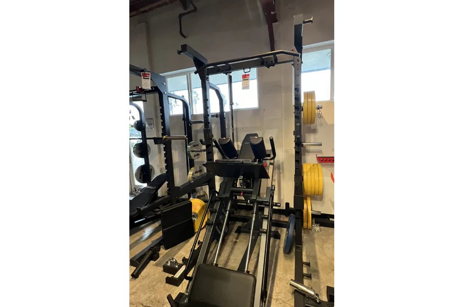 Warrior Deluxe Squat Rack - Image 5